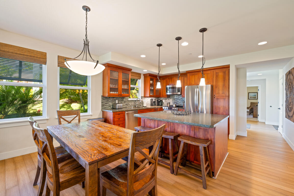 2611 Kiahuna Plantation Dr 13m Property Photo 2